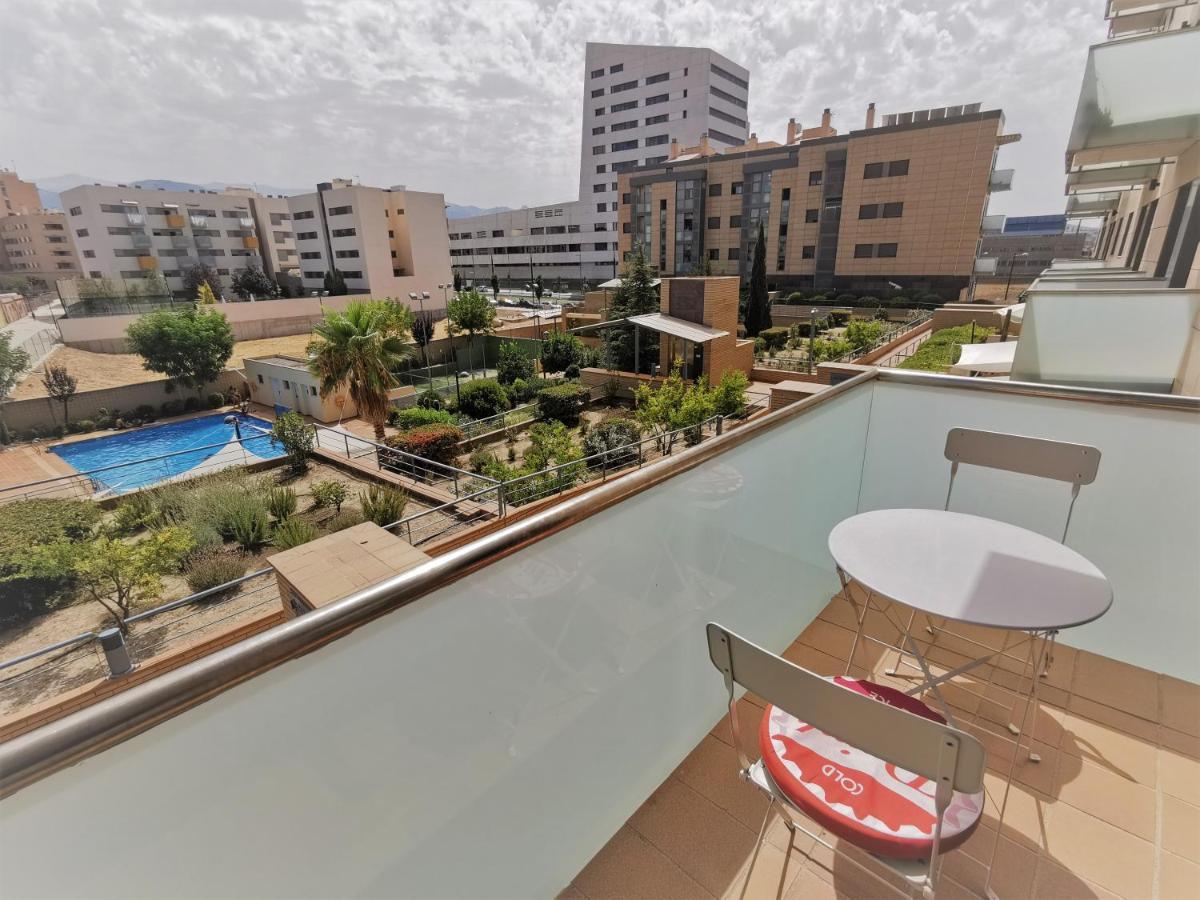 Piso Centro De Granada Junto Al Metro Apartment Exterior foto