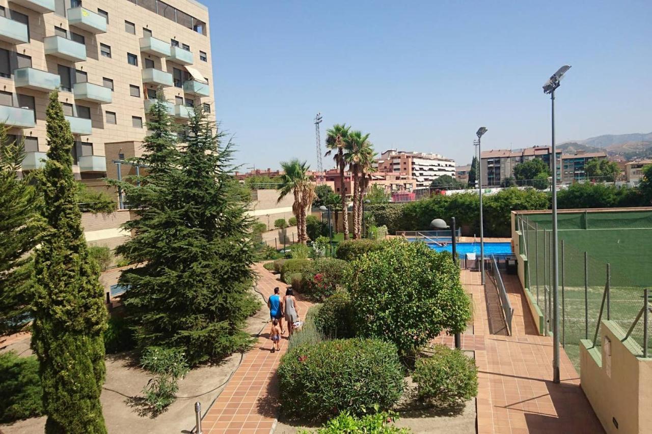 Piso Centro De Granada Junto Al Metro Apartment Exterior foto